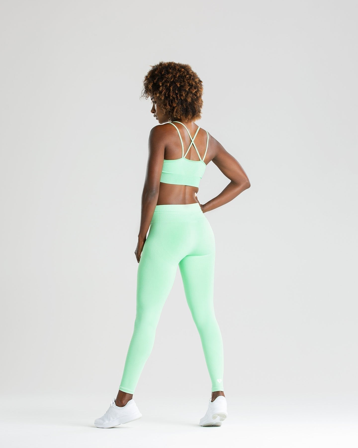 Power Seamless Sports Bra | Green Ash